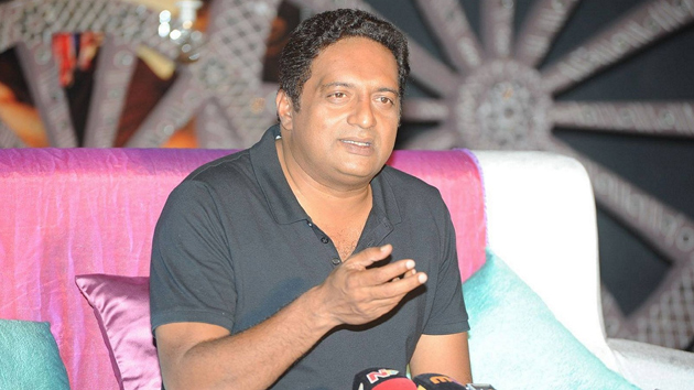 Pawan should earn Peoples Trust: Prakash Raj