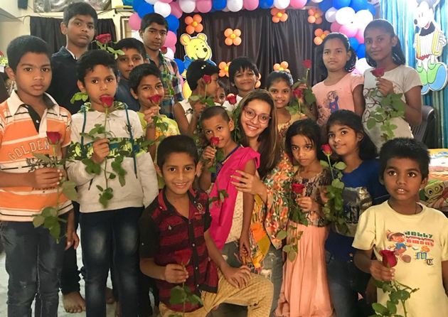 రేణు మొబైల్ లో పవన్ ఫోటో..