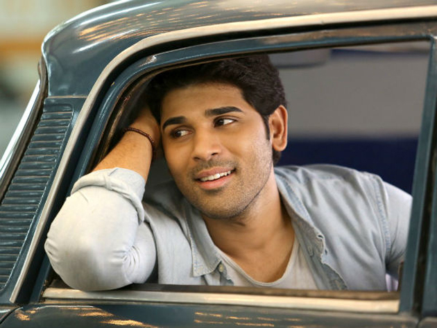 పవన్-చిరు-అన్నయ్య ముగ్గురిని వాడేసాడు