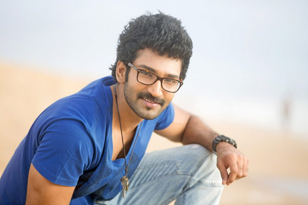 Makers Hide Aadi From Agnyathavaasi