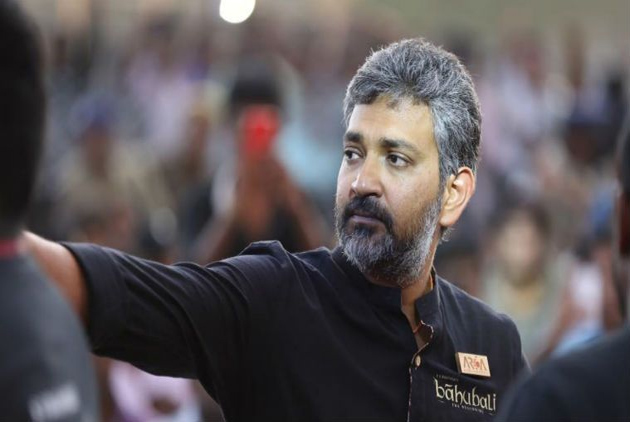 Rajamouli Splits His Team Into Two
