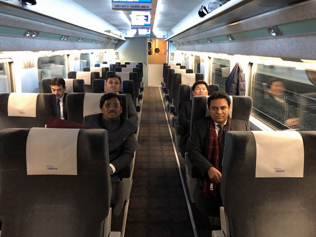 హైస్పీడ్ రైళ్ల‌పై మ‌న‌సు పారేసుకున్న కేటీఆర్‌