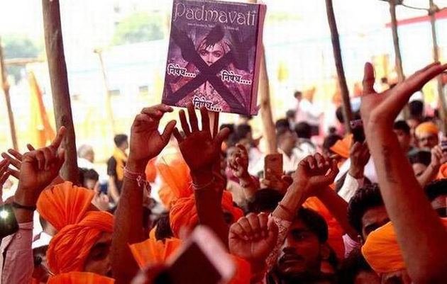 హైద‌రాబాద్‌ కు చేరిన ప‌ద్మావత్ నిర‌స‌న సెగ‌