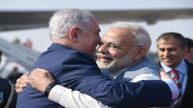 మోడీ కౌగిలింత‌ల‌పై ప్ర‌త్యేక వీడియో