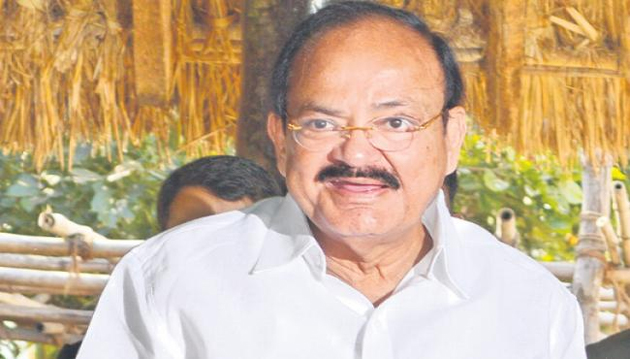 అక్క‌డుంది వెంక‌య్య‌.. టెంప్ట్ కారంతే