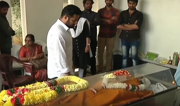 ఫొటోస్:రాజీవ్ క‌న‌కాల త‌ల్లి లక్ష్మీదేవికి ప్ర‌ముఖుల నివాళి