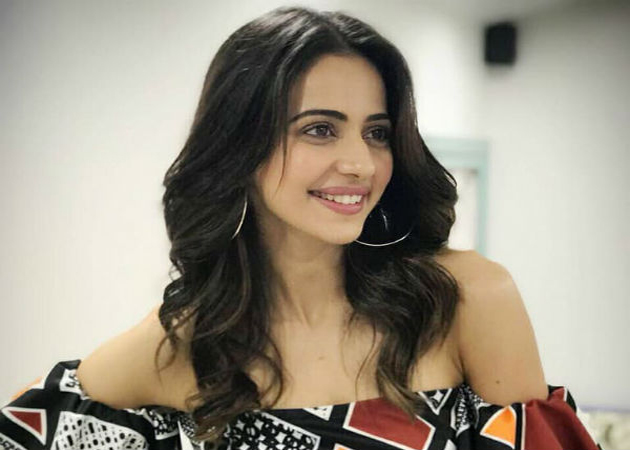 Rakul Shocked To See The Alert