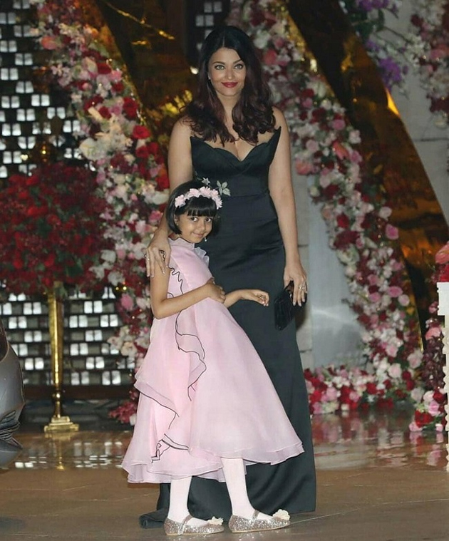 అంబానీ వేడుకలో ఐష్‌ అదరగొట్టింది