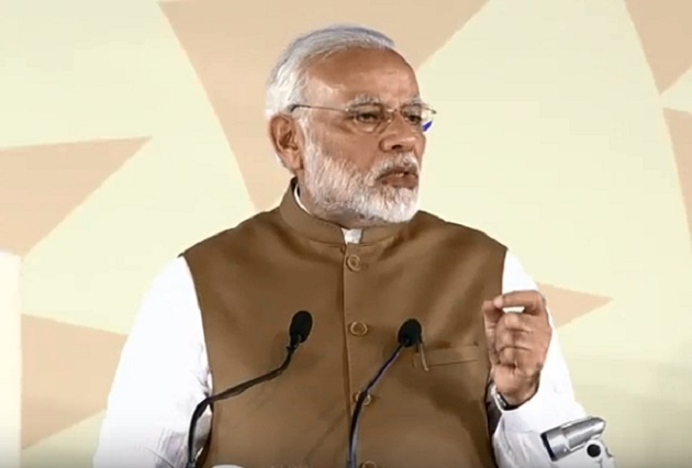 మోడీ : యోగా అయిపోయింది.. ఇక వేదాలే