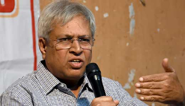 కేంద్రం బలుపు లెక్క ఏంటో చెప్పిన ఉండవల్లి! కేంద్రం బలుపు లెక్క ఏంటో చెప్పిన ఉండవల్లి!