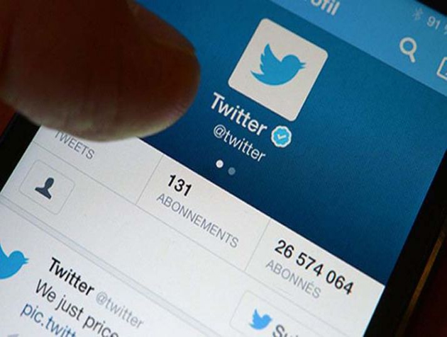 FB, Twitter Double Shock: Data Leaked!