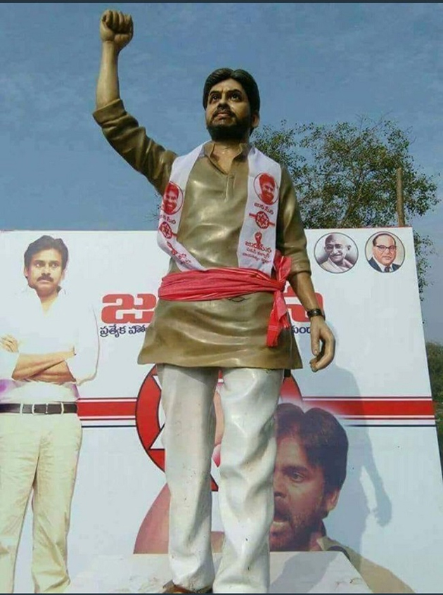 Pic Of The Day: Pawan Kalyan Statue in AP!