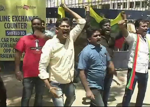 We Will Leave Snakes Into The Ground - Chennai Protestors