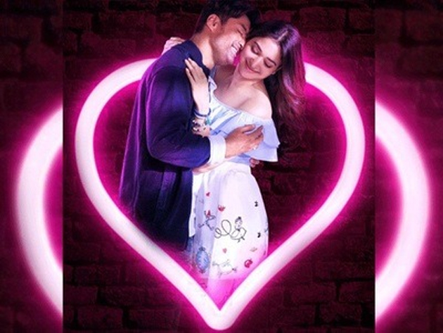 మిల్కీ బ్యూటి తేలిపోయిందిగా..