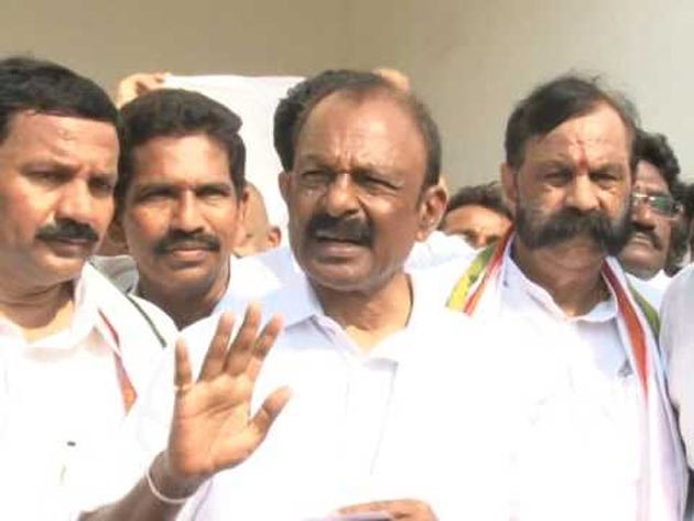 బాబు వ‌ల్ల బీజేపీ ఎలా బ‌లైందో చెప్తున్న నేత‌