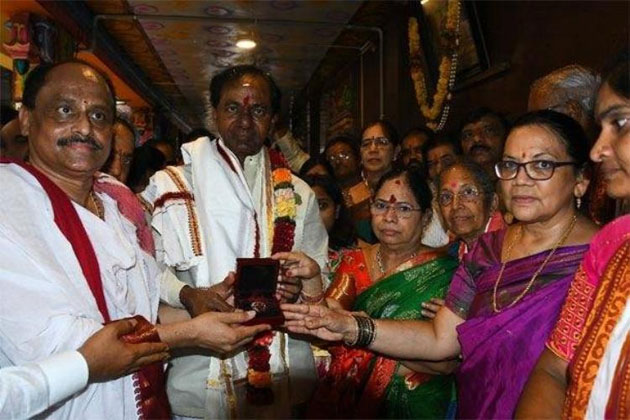 మొక్కు ఖ‌ర్చు కంటే తీర్చుడు ఖ‌ర్చే ఎక్కువైందే?