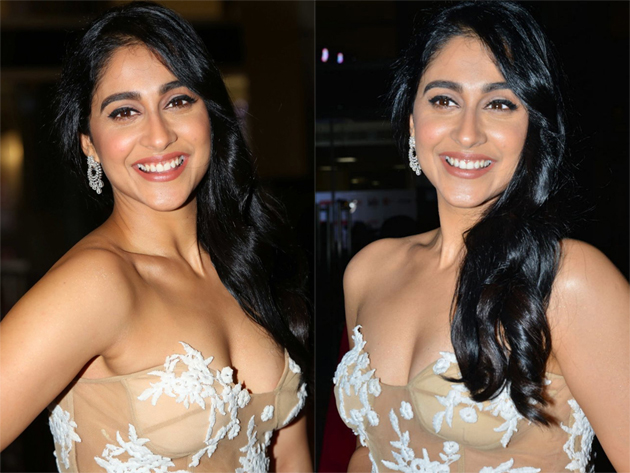 గ్లామర్ గేట్లు పూర్తిగా ఎత్తేసిందే..