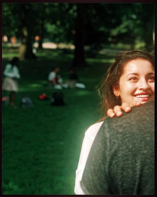 రేణు మళ్లీ దాచేసింది