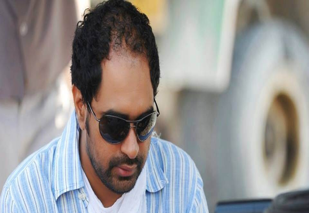 రెండు కత్తుల మధ్య క్రిష్ యుద్ధం