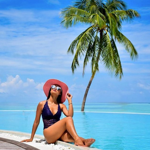 ఫోటో స్టోరీ: సూర్య వ‌ర్సెస్ బికినీ