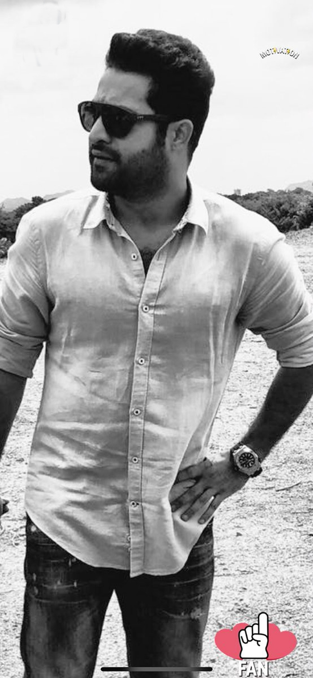 తారక్ అన్న సూపర్ అంటున్న థమన్