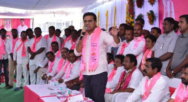 కేసీఆర్ పేరు మార్చిన కేటీఆర్‌