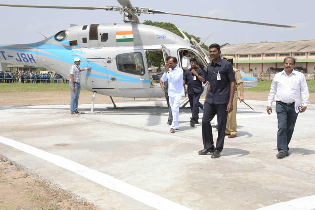 Use Andhra Chopper, Abuse Andhraites: This Is KCR style
