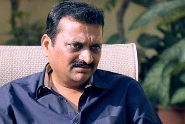 బ్యాంకుకి బండ్ల 100 కోట్ల ఎగనామం.?