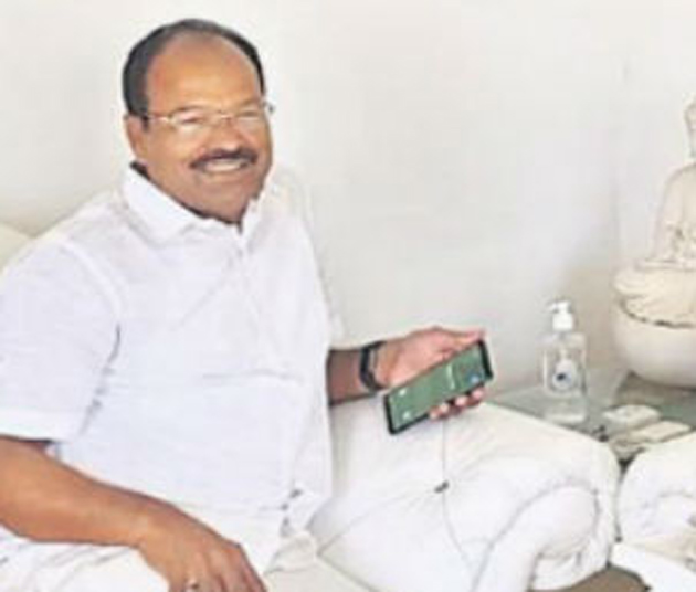 సీబీఐ కేసులో హైద‌రాబాద్ మాజీ ఎమ్మెల్యే