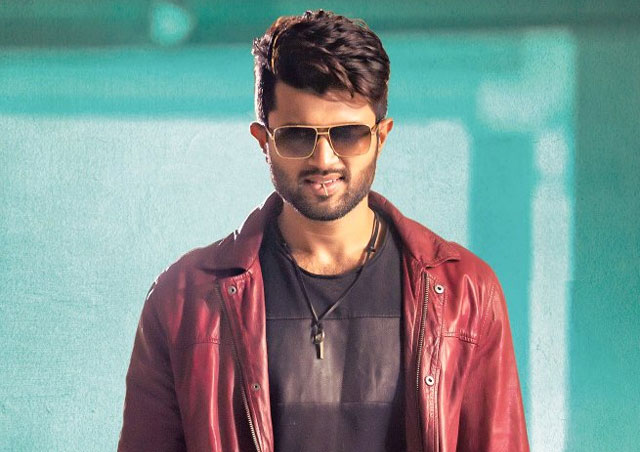 దేవరకొండ దండయాత్ర కంటిన్యూ!