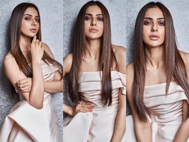 Rakul Preet Is Trying But Her Face Seems A Lot Changed!