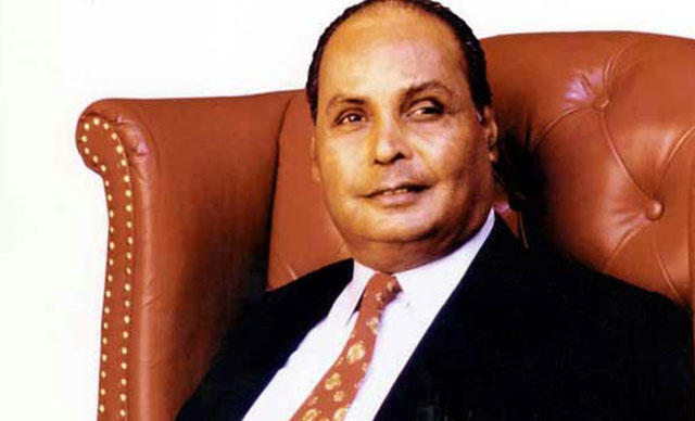 ప్ర‌ధానీ ప‌క్క‌న కూర్చునేందుకు అంబానీ అంత ఖ‌ర్చు చేశార‌ట‌!