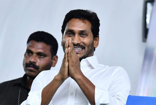 తండ్రినే ఫాలో అవుతున్న వైఎస్, ఆ మంత్రి పదవి విషయంలోనూ?