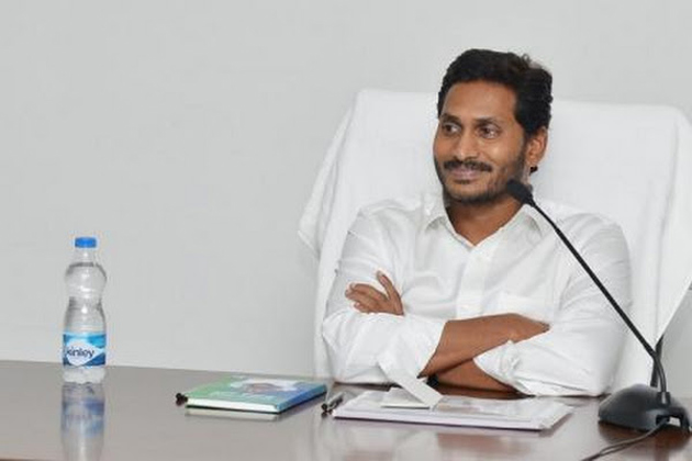 జ‌గ‌న్ స్పెష‌ల్ ట్రీట్‌!...విధేయుల‌కు కీల‌క పోస్టులు!