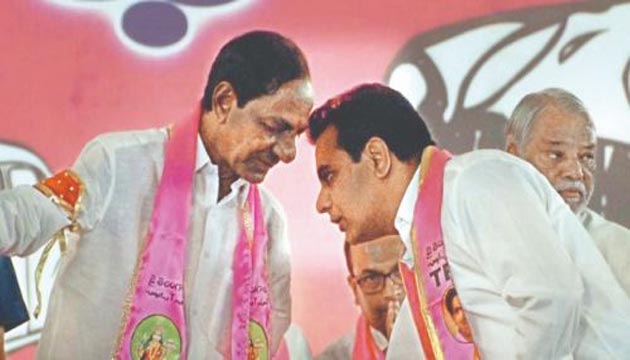 బెజ‌వాడ‌కు కేసీఆర్ తో కేటీఆర్ ఎందుకెళ్లిన‌ట్లు?