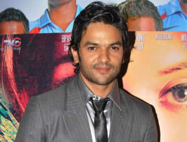 షాకింగ్ గా స‌మ్మోహ‌నం న‌టుడి మ‌ర‌ణం