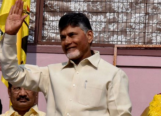 కుప్పం టూర్ లో మారిన బాబు క‌నిపించారా?