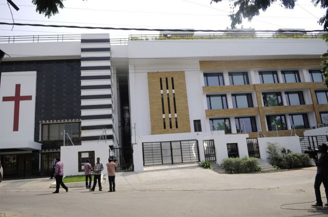 సీఎం జగన్ నివాసానికి రక్షణ చర్యలు