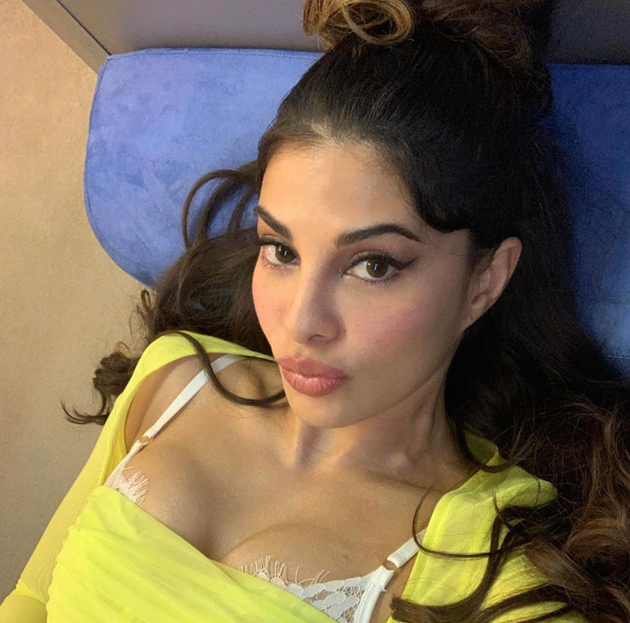 ఫోటో స్టొరీ: కిరాక్ పోజిచ్చిన కిక్ బ్యూటీ