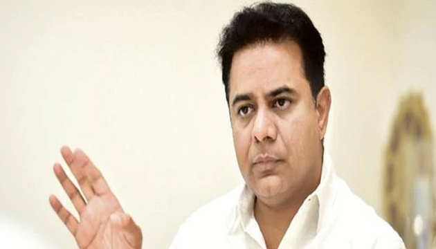 తండ్రిని పొగిడే క్ర‌మంలో బాబును పొగిడిన కేటీఆర్