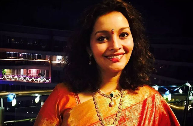 రేణు దేశాయ్ రీ ఎంట్రీ ఫిక్సా ?