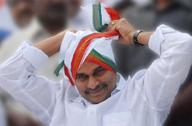 సాక్షి ఆఫీసుకు పట్టని వైఎస్ జయంతి!