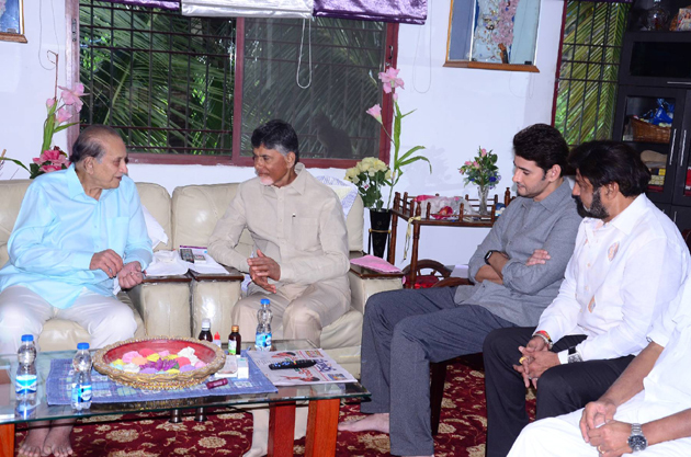 Why Jagan Fans Are Miffed With Mahesh Babu?