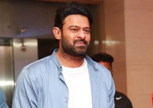 టాప్ స్టార్ల‌తో ప్ర‌భాస్ స్నేహగీతిక