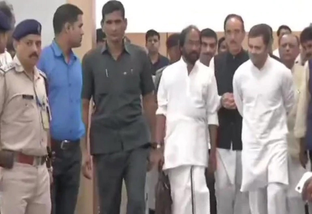 రాహుల్ శ్రీనగర్ పర్యటనలో అతి పెద్ద ట్విస్ట్