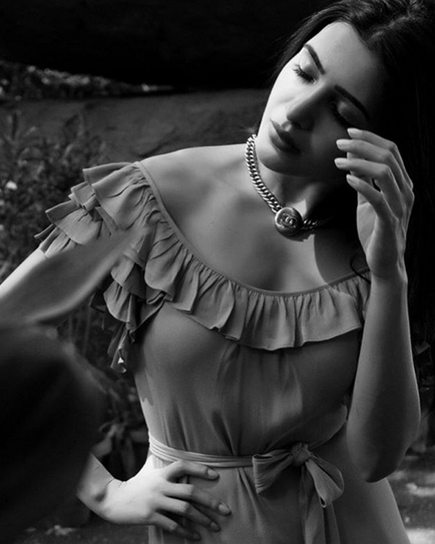 ఫోటో స్టోరీ: సామ్ ఆత్మావలోకనం ఫోటో స్టోరీ: సామ్ ఆత్మావలోకనం