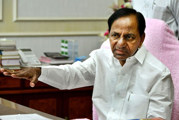 మాంద్యం ఎఫెక్ట్ సారు సర్కారు మీద ఎంతలా పడిందంటే?