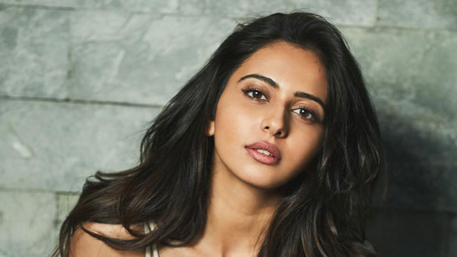 Is Rakul really selling her flat? Is Rakul really selling her flat?