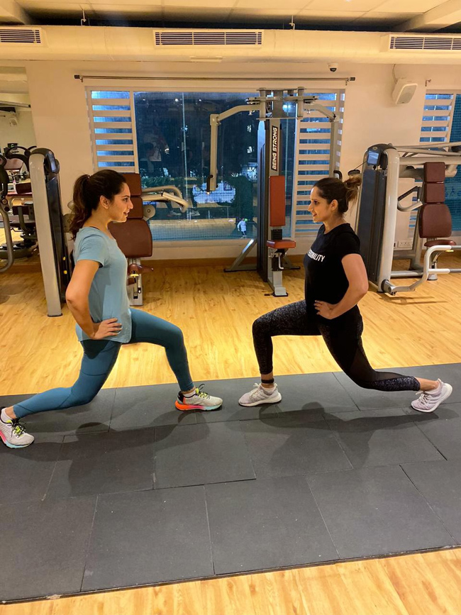 జిమ్ ఫిట్‌: మెగా కోడ‌లు వ‌ర్సెస్ సానియా