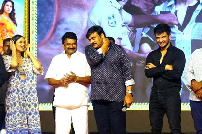 Viral Video: Megastar Chiranjeevi does Powerstar mannerism!